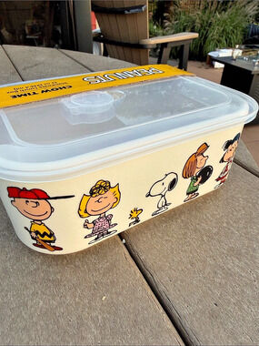 Peanuts Chow Time Stoneware Lunch Box